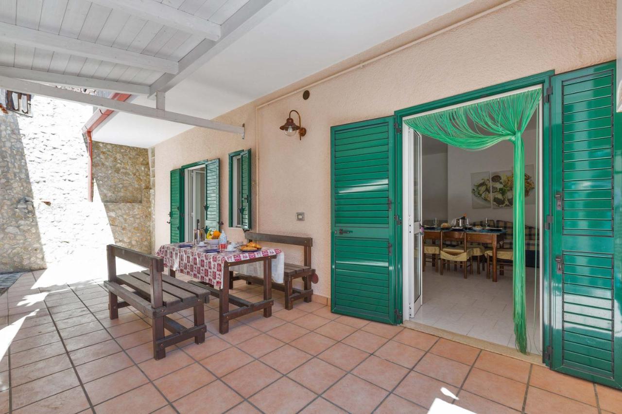 Appartement Il Bacio Del Sole By Barbarhouse à Vieste Extérieur photo